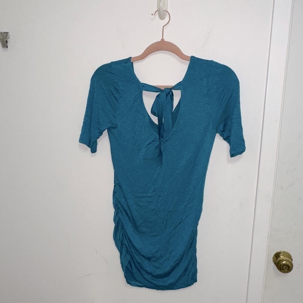 Jessica Simpson Blue Top - Picture 2 of 3